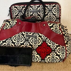Petunia Pickle Bottom Weekender & Baby Bag w/ Laptop case *Frolicking in Fez